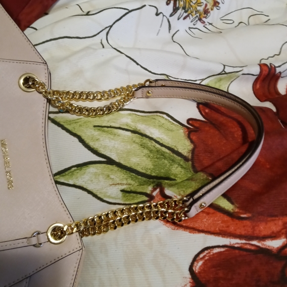 Michael Kors 👜 - Picture 6 of 6